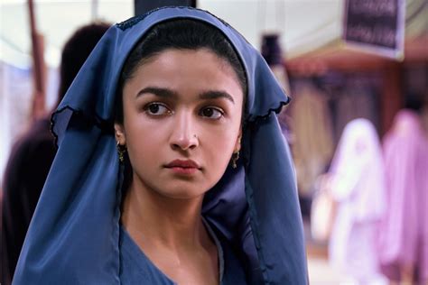 Raazi Fan Photos | Raazi Photos, Images, Pictures # 60583 - FilmiBeat