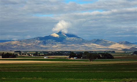 Wyoming Photos: Heart Mountain