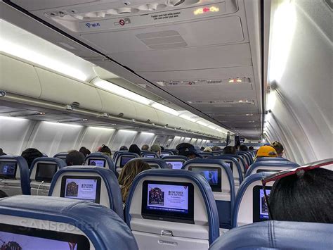 Delta 737-800 economy review (yes, it’s as dull as you think it is ...