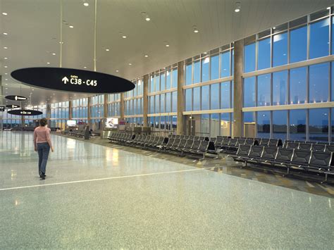 Tampa International Airport Airside C Terminal - The Beck Group