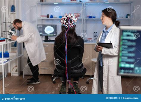 Back View of Woman Wearing Headset for Brain Scan Stock Image - Image of reading, medicine ...