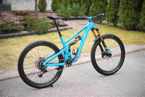 Review: Yeti SB150