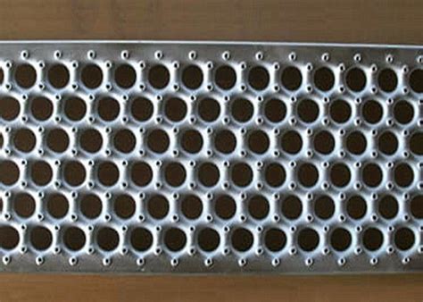 Used Industry Flooring Grip Strut Grating , Perforated O Type Metal Safety Grating