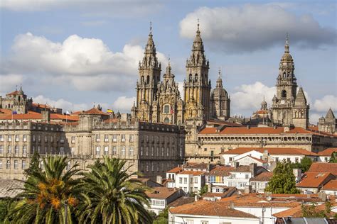 Santiago de Compostela Travel Guide