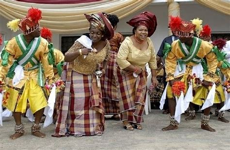 Ijaw people of Nigeria | Africa people, Traditional african clothing, Bonny