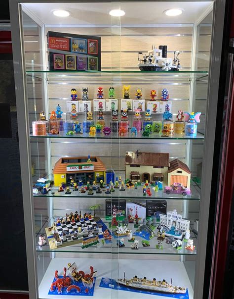 Large Lego Display Case For Your Collection? You’ve Found It ...