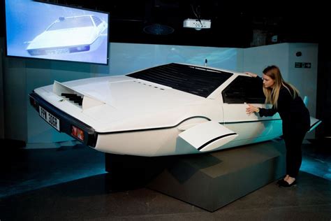 The unsung car designer who created the DeLorean and James Bond’s underwater car | CNN