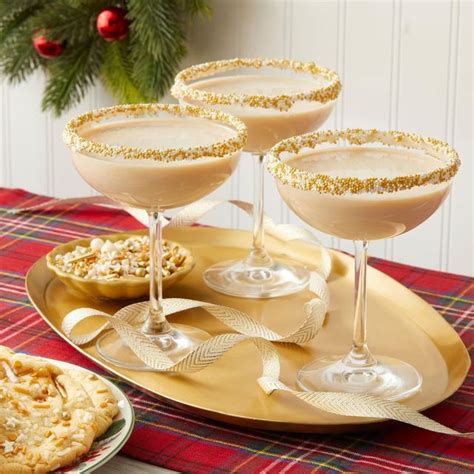 30 Best Christmas Cocktails for Every Holiday Celebration