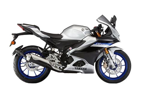 2022 Yamaha R15M | Complete Specs and Images