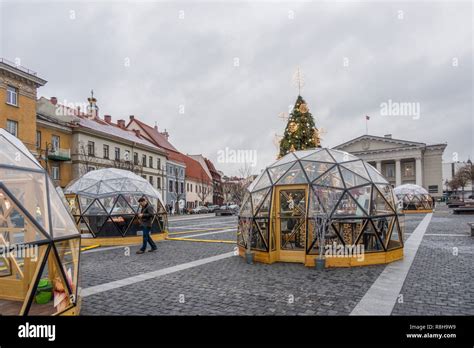 Christmas market in Vilnius Town Hall square. Christmas in Vilnius ...