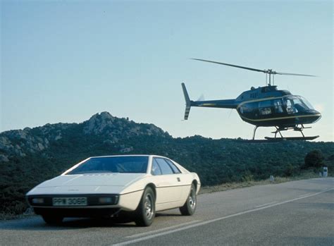 Lotus Esprit | James Bond 007