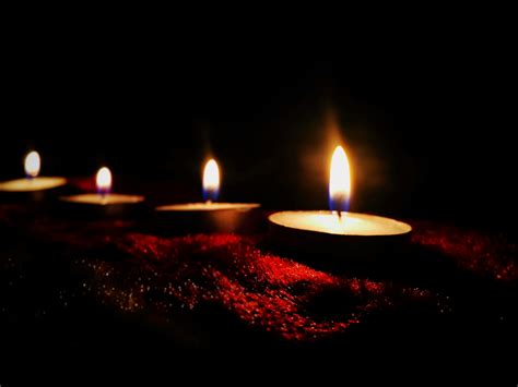 Lighted Candle Lot · Free Stock Photo
