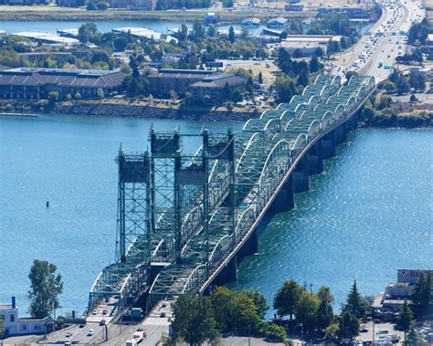 Portland metro Monday traffic: Interstate Bridge lane closures to cause nighttime delays ...