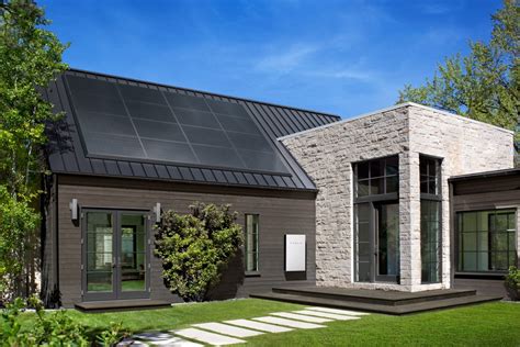 Tesla ditches its solar panel subscription service