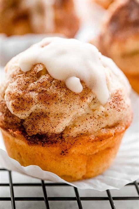 Apple Pie Muffins Recipe | Diethood