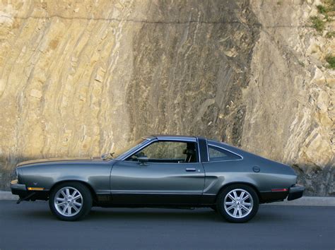 1977 Ford Mustang Mach 1 - Ultimate Guide