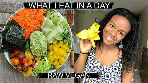 What I Eat in a Day | Raw Vegan & so delicious | Raw vegan, Raw food diet, Raw food recipes