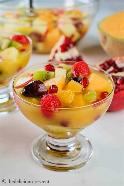 Easy Fruit Salad With Orange Juice - The Delicious Crescent