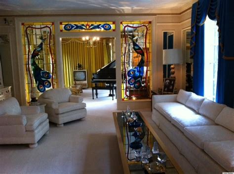 Elvis Presley's Graceland Mansion Has Plenty Of Paisley And A Few ...