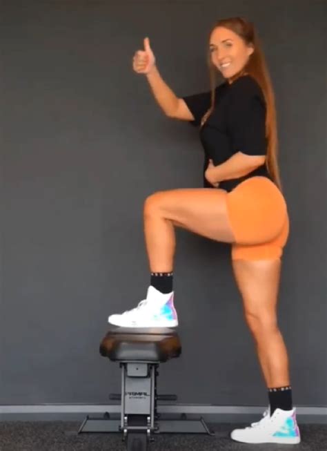 Step Ups For Glutes - 5 Variations For Huge Gains! | Garage Gym Revisited