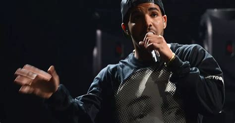 Canadian rapper Drake has battled nerves to make it to the top - Irish ...