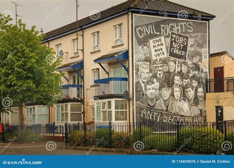 Murals. Derry Londonderry. Northern Ireland. United Kingdom Editorial ...