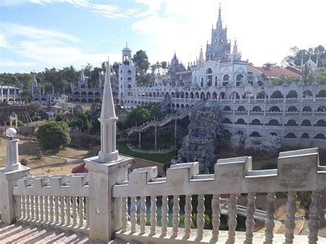 Simala Shrine, Cebu : Philippines