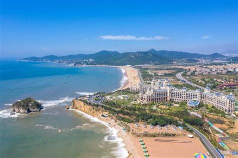 Increasingly pluralistic Dalian Golden Pebble Beach be favored by tourists from home and abroad ...