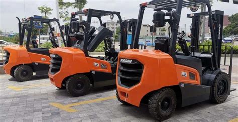 Hyundai Doosan Daewoo Forklift battery for sale and customization ...