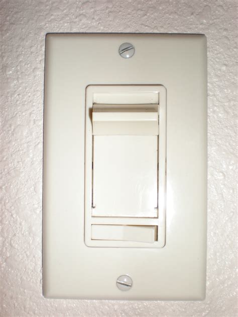 File:Electric residential lighting dimmer switch.JPG - Wikipedia, the free encyclopedia