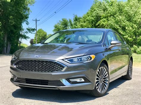 2017 Ford Fusion Hybrid Review