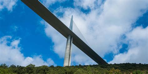 Construction and key figures for the Millau Viaduct | Explore Millau