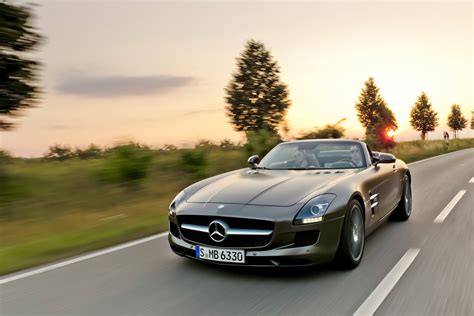 2013 Mercedes-Benz SLS AMG GT Roadster - HD Pictures @ carsinvasion.com