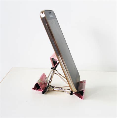 Pin de Hugo Halper em diy upcycling | Suporte para celular, Iphone s6 ...