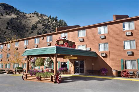 Super 8 Hotel Jackson, WY - See Discounts