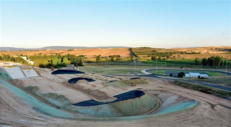 All Roads Lead to Bathurst - Bicycling Australia