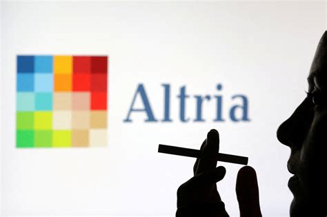 Altria seeks FDA marketing order for oral nicotine pouch products | Reuters