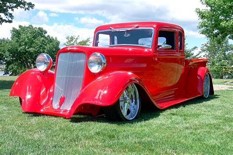 This 1934 Dodge Pickup is Five-Windowed, Hemi-Powered, and Homebuilt - Hot Rod Network