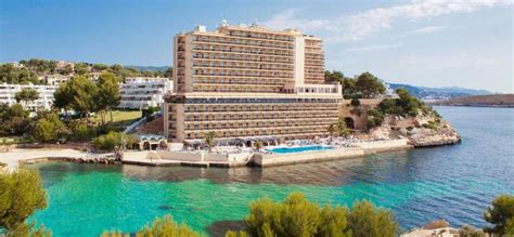 7 Best Beach Resorts In Majorca, Spain - Updated 2024 | Trip101