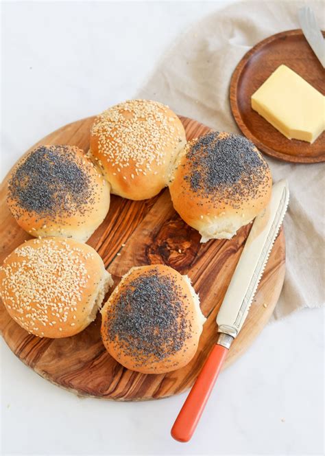 Poppy & Sesame Seed Bread Rolls – Curly's Cooking