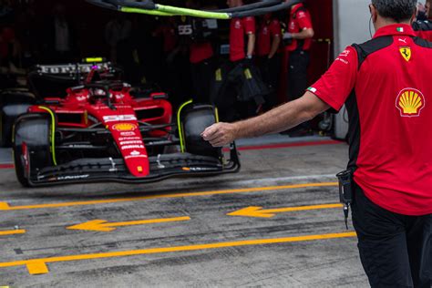 Carlos Sainz - Ferrari, tension over team orders and strategies via ...