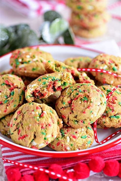 Soft-Baked Christmas Sprinkle Cookies {VIDEO} - TidyMom®