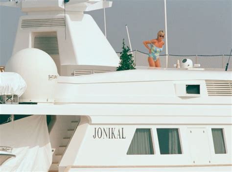 Inside The Yacht Princess Diana and Dodi Al Fayed Toured the ...