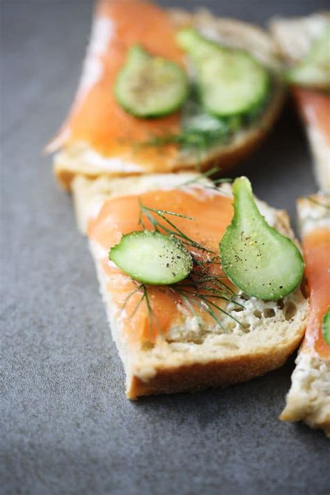 10 Simple Recipes Smoked Salmon Sandwich - Food Flavorz