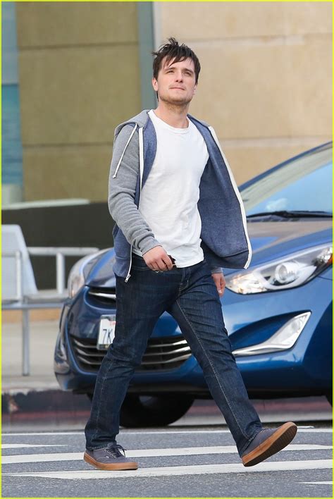 Seth Rogen & Josh Hutcherson Start Filming 'Future Man' Series: Photo ...