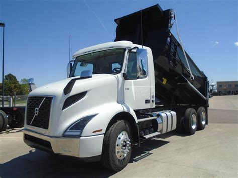 2020 Volvo VNR64T300 (For Sale) | Dump Truck | #31745