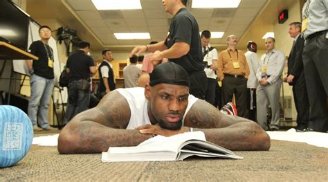 LeBron James' reading Godfather before Celtics game