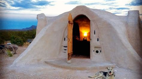 You Can Stay In A Texas Airbnb That's An Adobe Dome