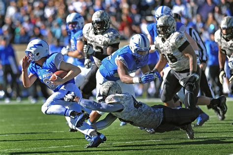 DVIDS - Images - Air Force vs. Army football [Image 4 of 5]