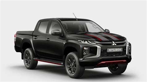 Mitsubishi Triton 2023: Thêm bản giới hạn Sport Edition, giá từ 19.611 USD